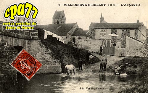 Villeneuve Sur Bellot - L'Abreuvoir