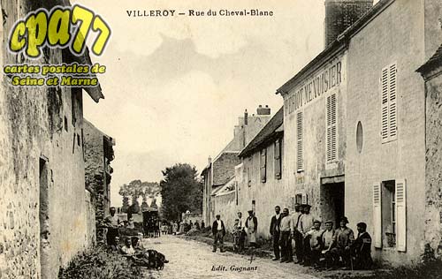 Villeroy - Rue duCheval-Blanc