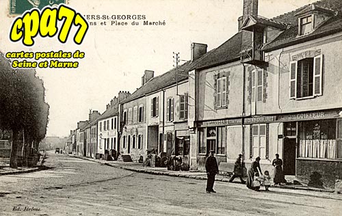 Villiers St Georges - Rue de Provins et Place du March