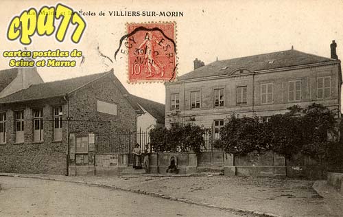 Villiers Sur Morin - La Mairie et les Ecoles de Villiers-sur-Morin