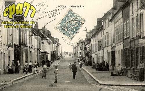Voulx - Grande Rue