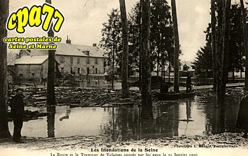 Vulaines Sur Seine - Les Inondations de la Seine - La Route et le Tramway de Vulaines coups par les eaux le 25 Janvier 1910
